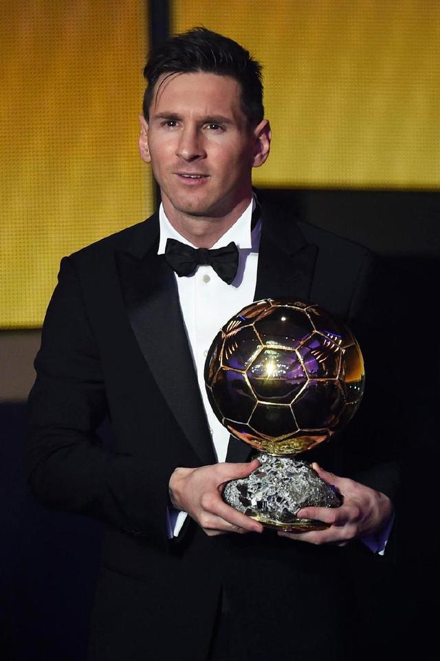 亚冠二级联赛：C罗首秀助攻利雅得胜利5球