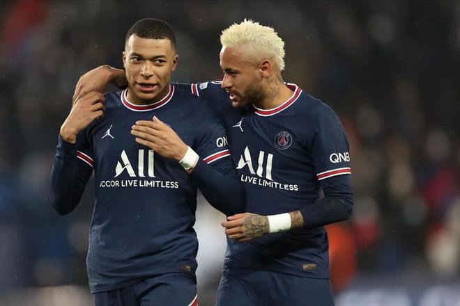 WCBA首秀正负值全队最低 张子宇未来路还长