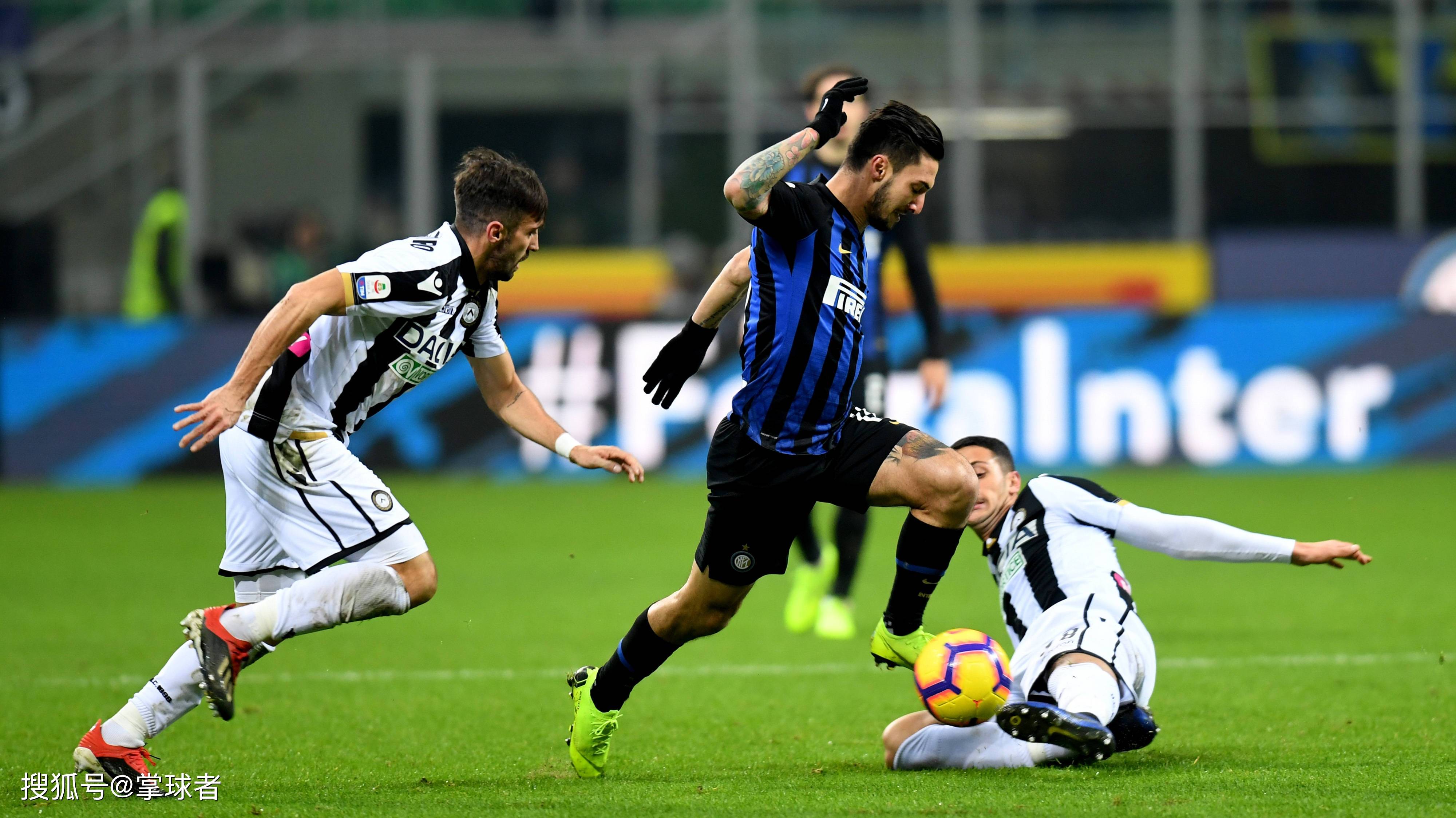 足总杯第三轮英超内部较量：热刺或难守主场，曼联迎战布莱顿挑战大